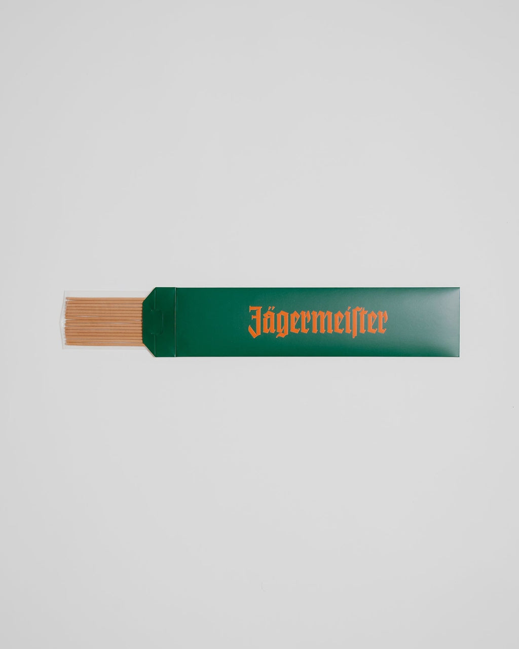 Jägermeister-doos met houten wierookstokjes
