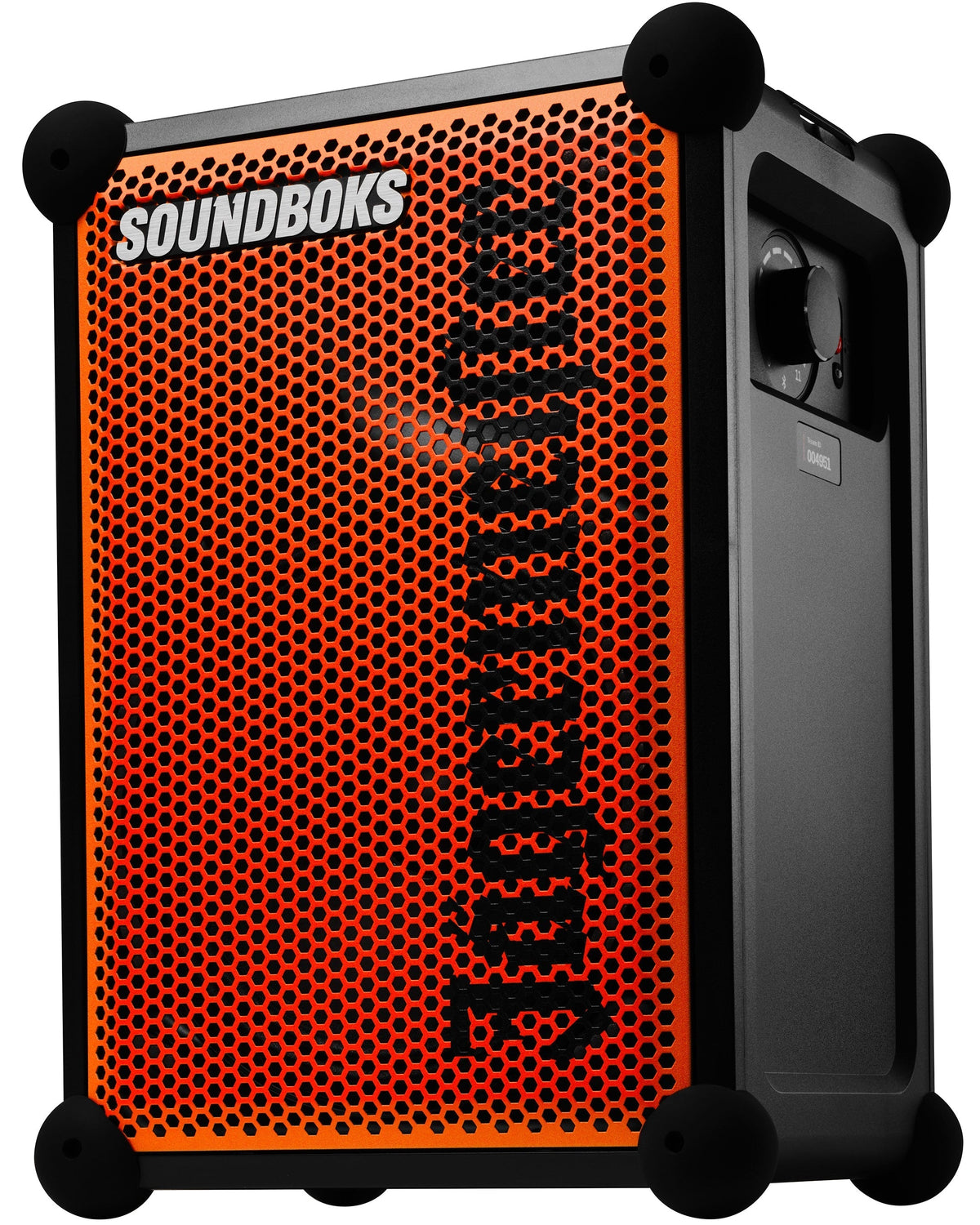 Draagbare Soundboks-speaker in oranje en zwart met 'Jägermeister'-branding